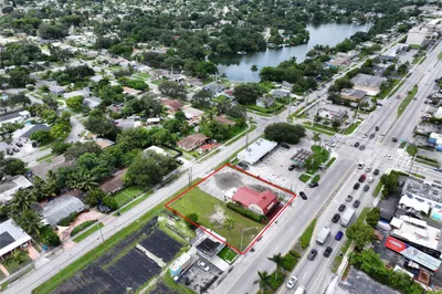 3960 W Hallandale Beach Blvd 1