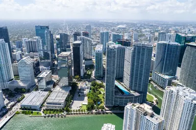 495 Brickell Ave #4609 1