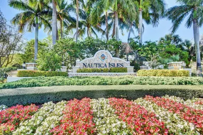 5088 Northern Lights Drive 1