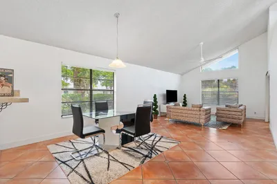 006-166SparrowDrive-RoyalPalmBeach