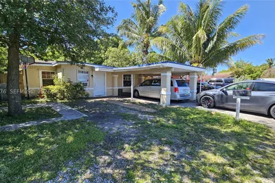 2114 NW 5th St 1