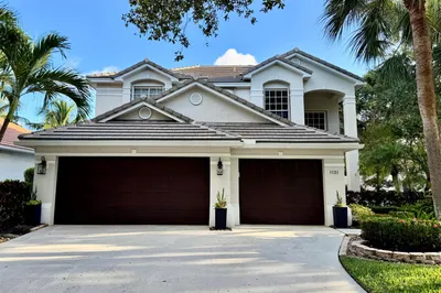 1121 Delray Lakes Drive 1