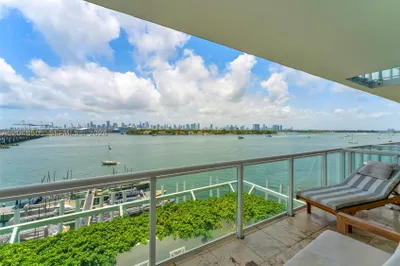 520 West Ave #604 1