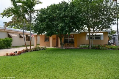 481 NW 47th Ct 1