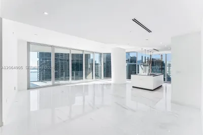 300 Biscayne Blvd Way #3507 1
