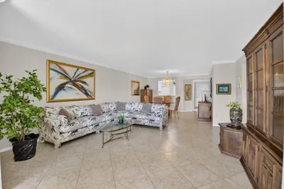 5778 Crystal Shores Drive #202 1