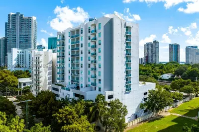 1723 SW 2nd Ave #609 1