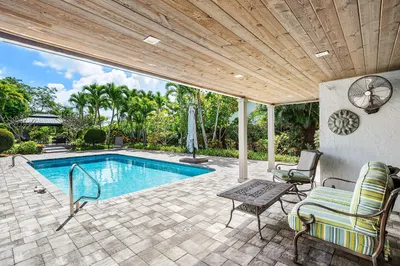 6000 NW 4th Avenue 1