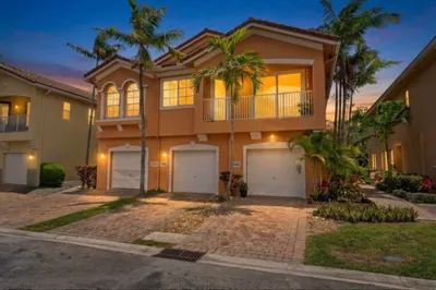 1706 Carvelle Drive 1