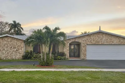 11440 NW 29th Street 1