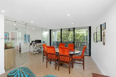 100 Ocean Lane Dr #401 1