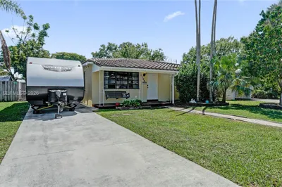 1007 N 31st Rd 1