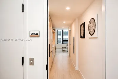 225 N Miami Ave #2508 1
