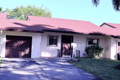 6711 S Parkway Drive #2-10 1