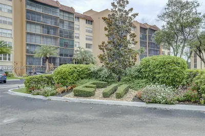 3771 Environ Blvd #447 1