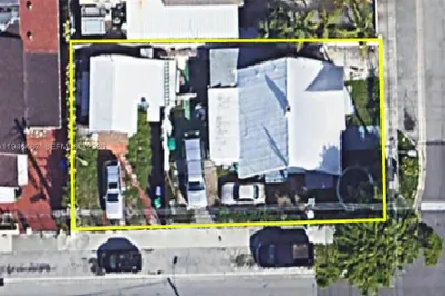 844 SW 11th Ave 1