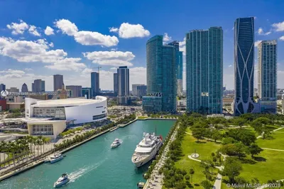 888 Biscayne Blvd #4812 1