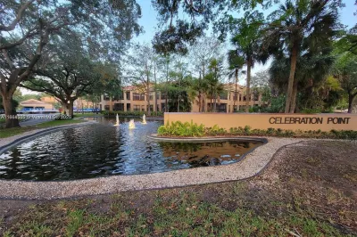 15545 N Miami Lakeway N #103 1