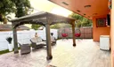 690 E 6th Pl Photo