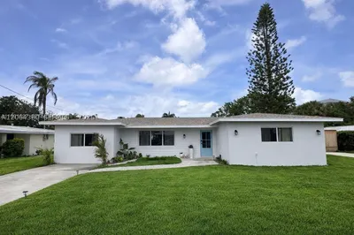 1240 Binney Dr 1