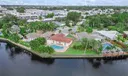 127' of WATERFRONT!          in Wilton Manors!