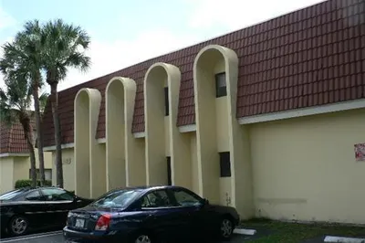 10912 Royal Palm Boulevard 1