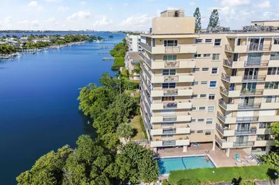 3581 S Ocean Boulevard #2d 1