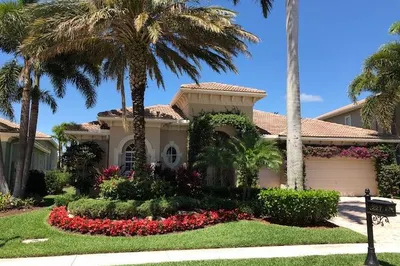 227 Montant Drive 1