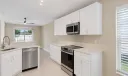962 E 13th Square Photo