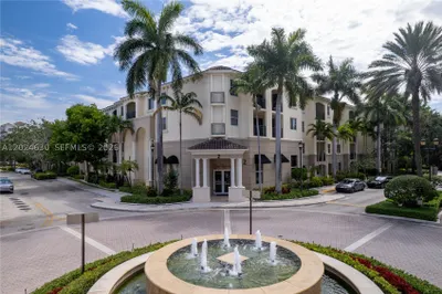 2 Renaissance Way #305 1