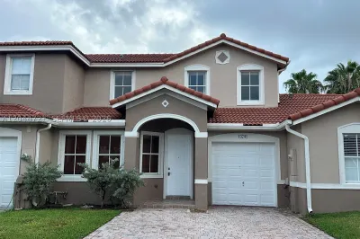 13741 SW 274th Ter 1
