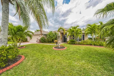 1293 Scarlet Oak Circle 1