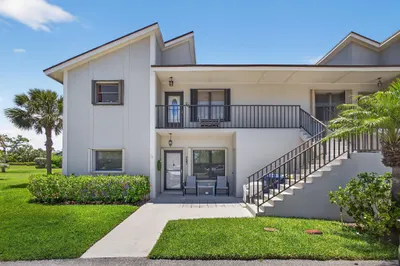 704 Clubhouse Circle 1