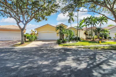 2953 SW 138th Ave 1