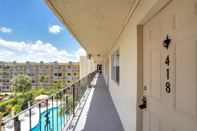 2145 Pierce Street #418 1