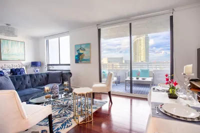 1330 West Ave #1603 1