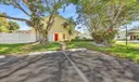 1060 SW 111th Way Photo
