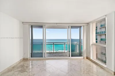 6917 Collins Ave #1115 1