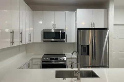 75 Gulfstream Road 1