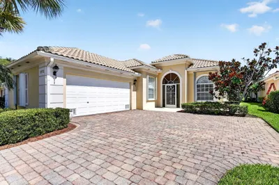 12172 SW Lockhaven Court 1