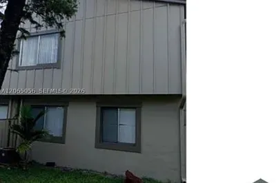2219 NW 56th Ave #2-B 1