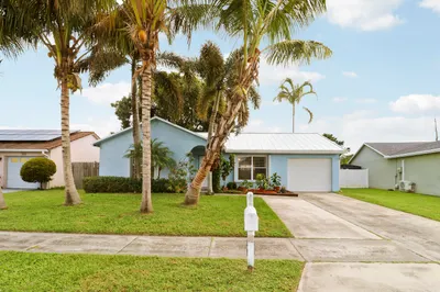 104 Banyan Circle 1
