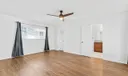 6915 N Calle Del Paz N Photo