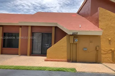 2237 NW 55th Ter 1