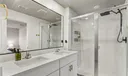5739 SE Edgewater Circle Photo