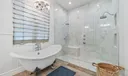 2443 Bay Circle Photo