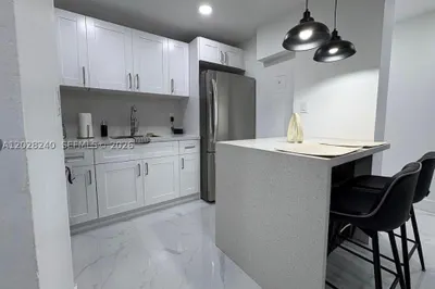 4265 NW South Tamiami Canal dr #1-211 1