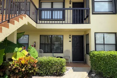 4692 Lucerne Lakes Boulevard E #106 1