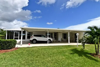 2959 Eagle's Nest Way 1