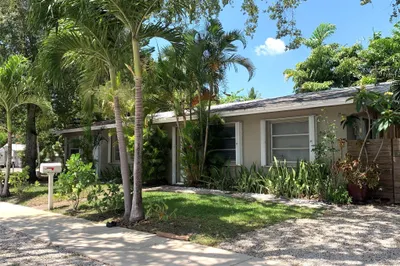 801 SW 10th Street #1 1